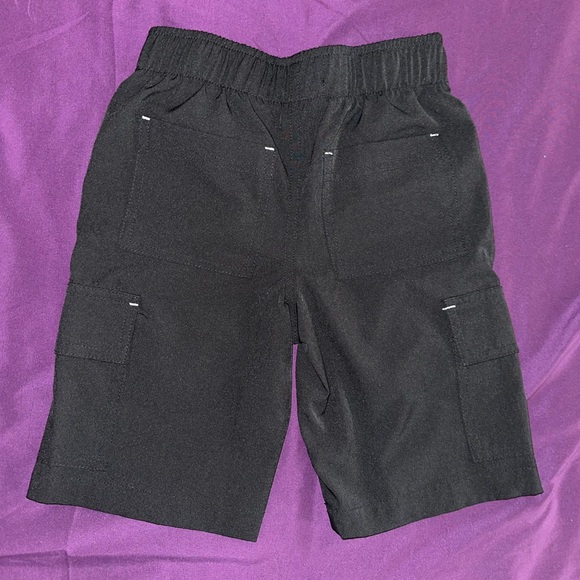True Religion Kids Pull On Cargo Shorts - Picture 2 of 2
